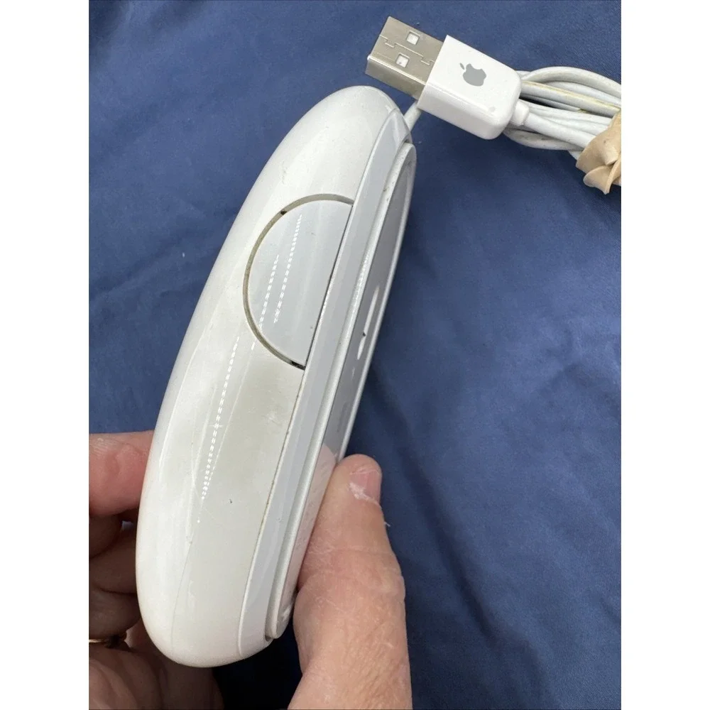 Authentic Apple A1152 white‎ Mighty Mouse USB Wired